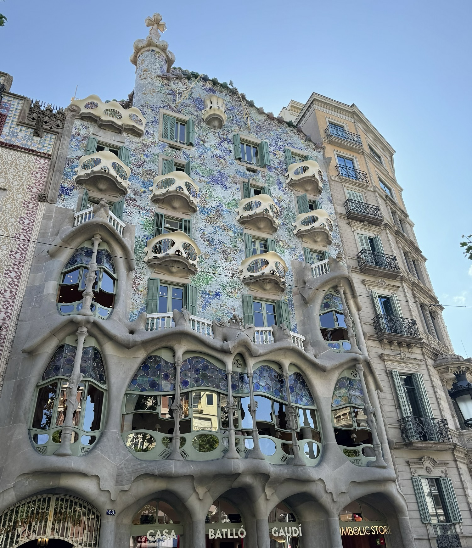 Barcelona travel guide, where to eat & stay